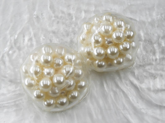 Squeezie "White Pearls" mit festen Perlen/ Anti Stress Knetball