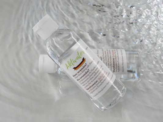 Aktivator Flasche gegen klebrigen Slime