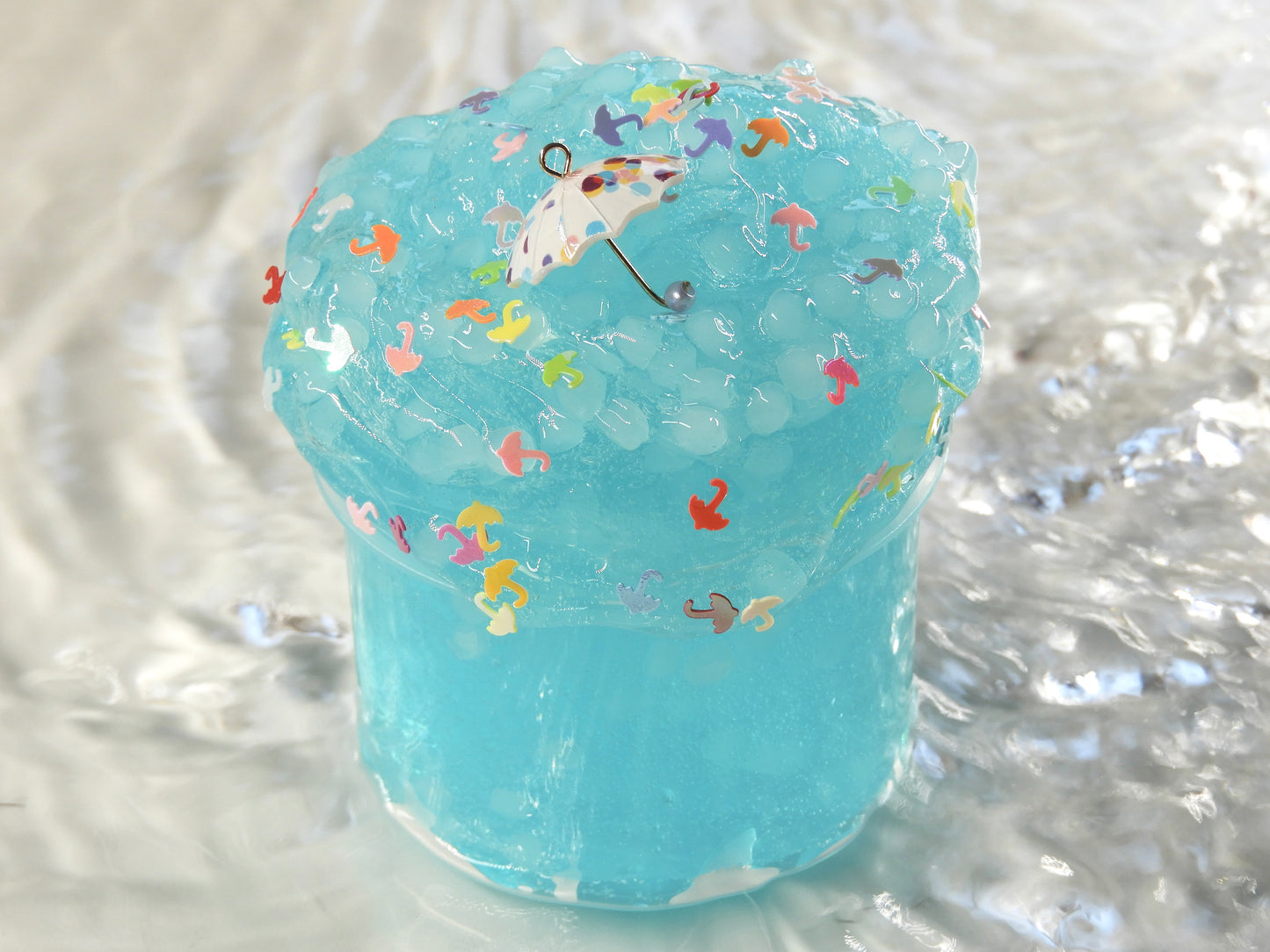 Slime „Dancing in the rain“